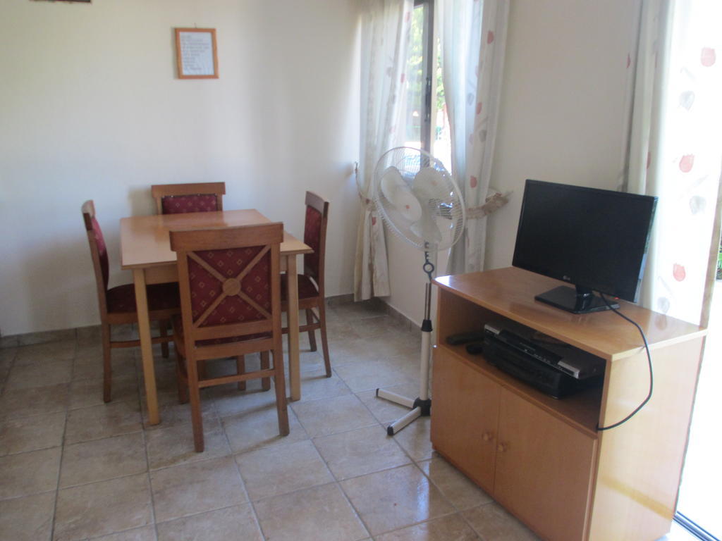 Anastasia Holiday Apartments Klorakas Chambre photo