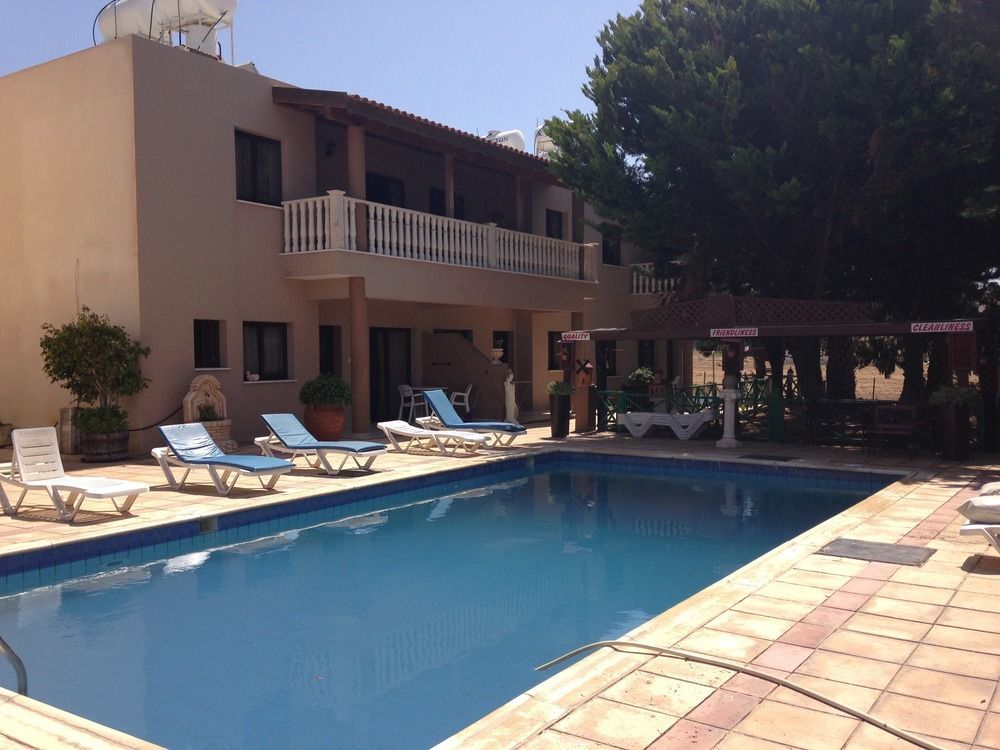 Anastasia Holiday Apartments Klorakas Extérieur photo