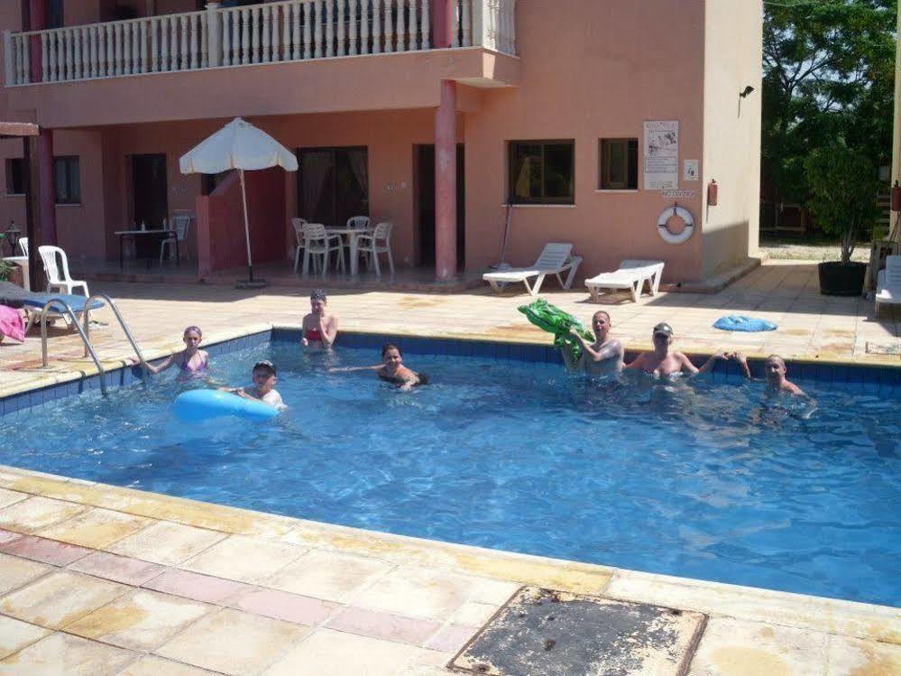 Anastasia Holiday Apartments Klorakas Extérieur photo